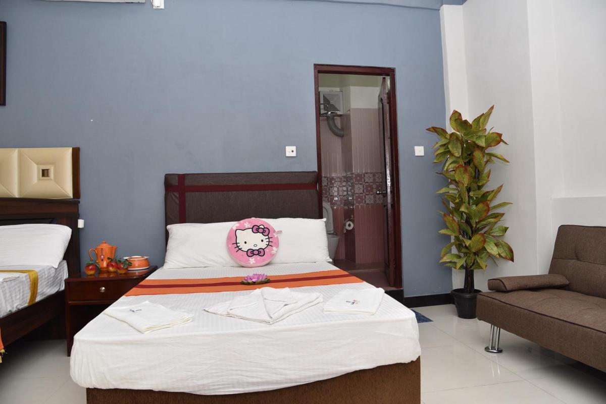 Global City Hotel Maligawatta Экстерьер фото
